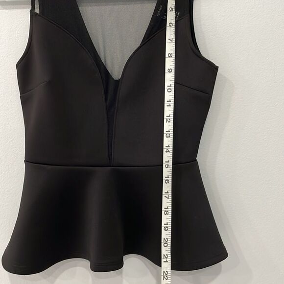 Forever 21 Women's Peplum Top With Plunging Neckline Color Black Sz S - Picture 5 of 6